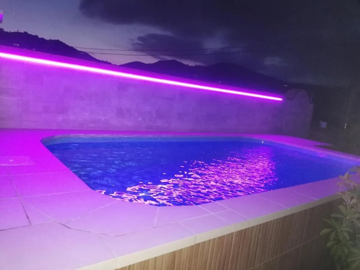 Casa Rural Mi Cortijo 네르하 스페인